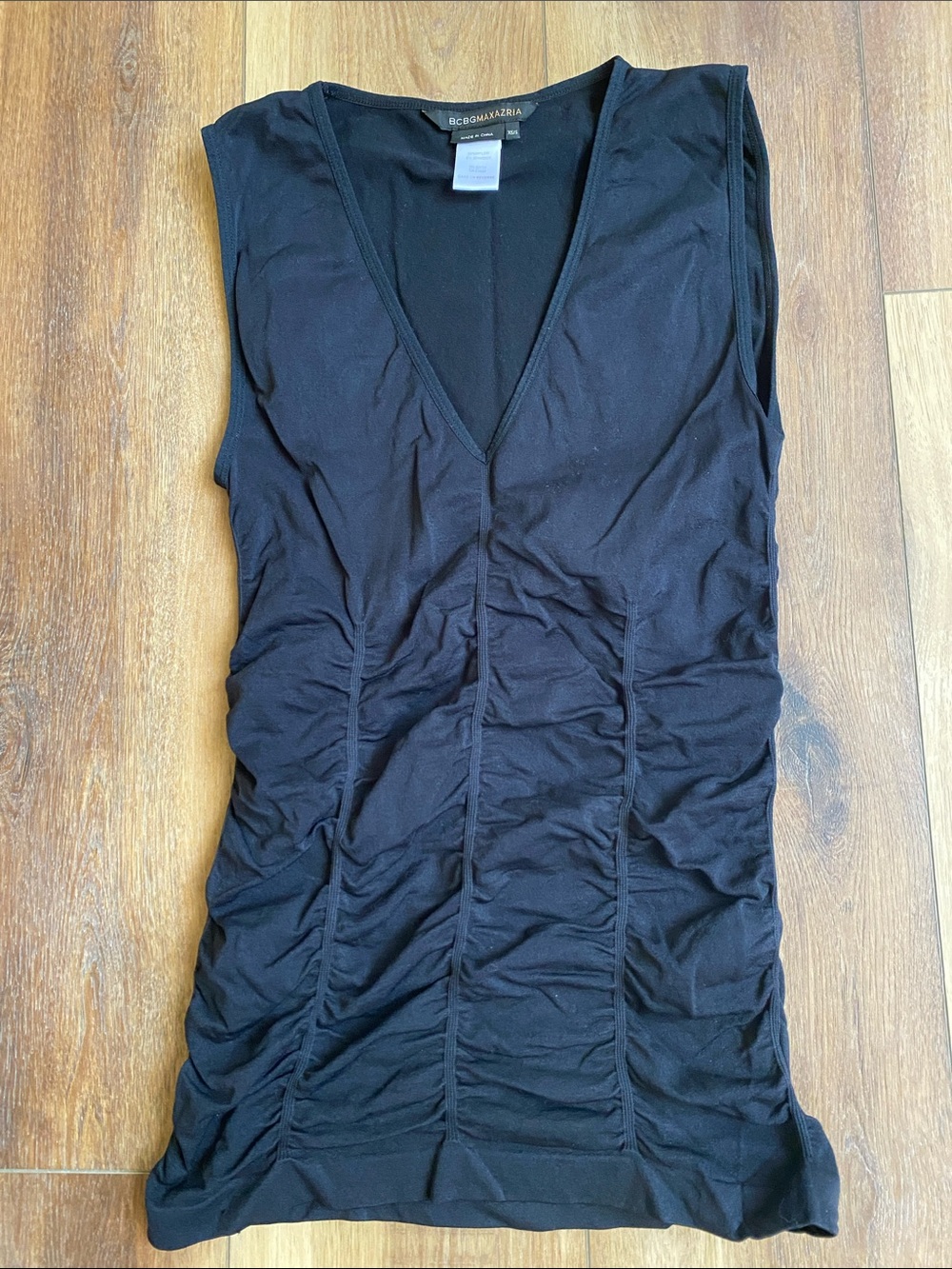 BCBGMaxAzria Black Ruched V-Neck Tank